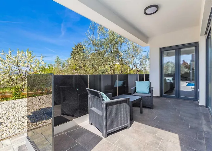 וילה Lio Mit Pool *